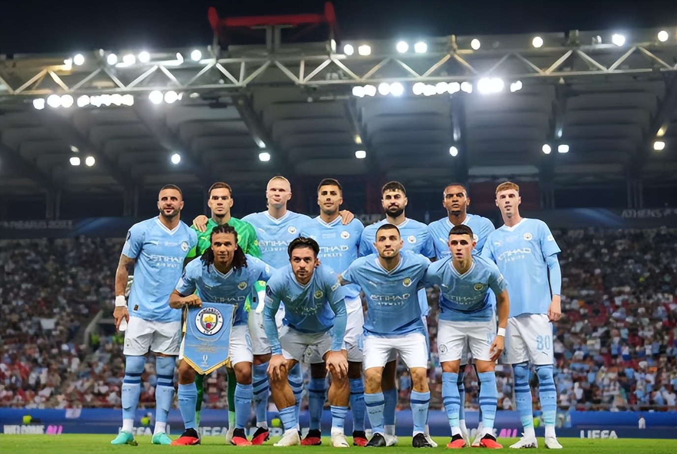 曼城欧冠征途：从逆转狂飙到卫冕曙光